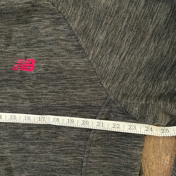 New Balance Women's Full Zip Hooded Jacket Gray w/ Pink Trim Size 2X - Picture 12 of 13